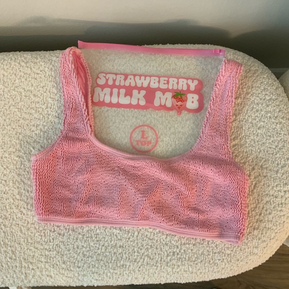 Strawberry Milk Mob Twin Flame Top- Pink